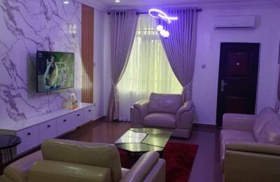 Sitting Rooms & Dinning